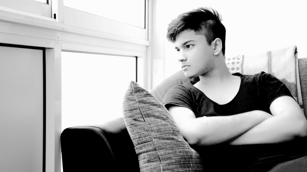 خلفيات حزينة جدا للرجال 2023 