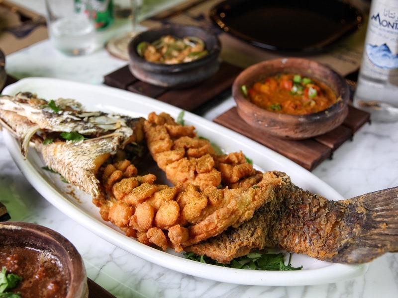 مطعم مأكولات بحرية الدمام