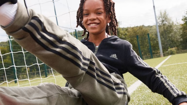 محلات ملابس رياضية للأطفال بالسعودية