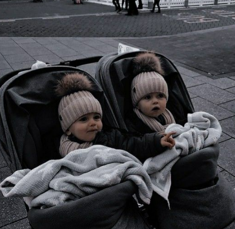 صور أطفال توأم روعة