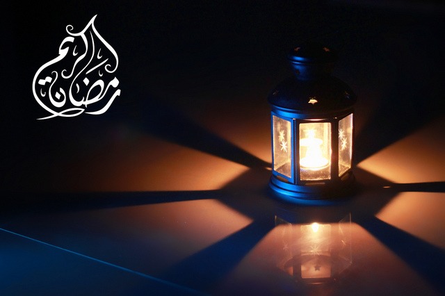 خلفيات فانوس رمضان 2023